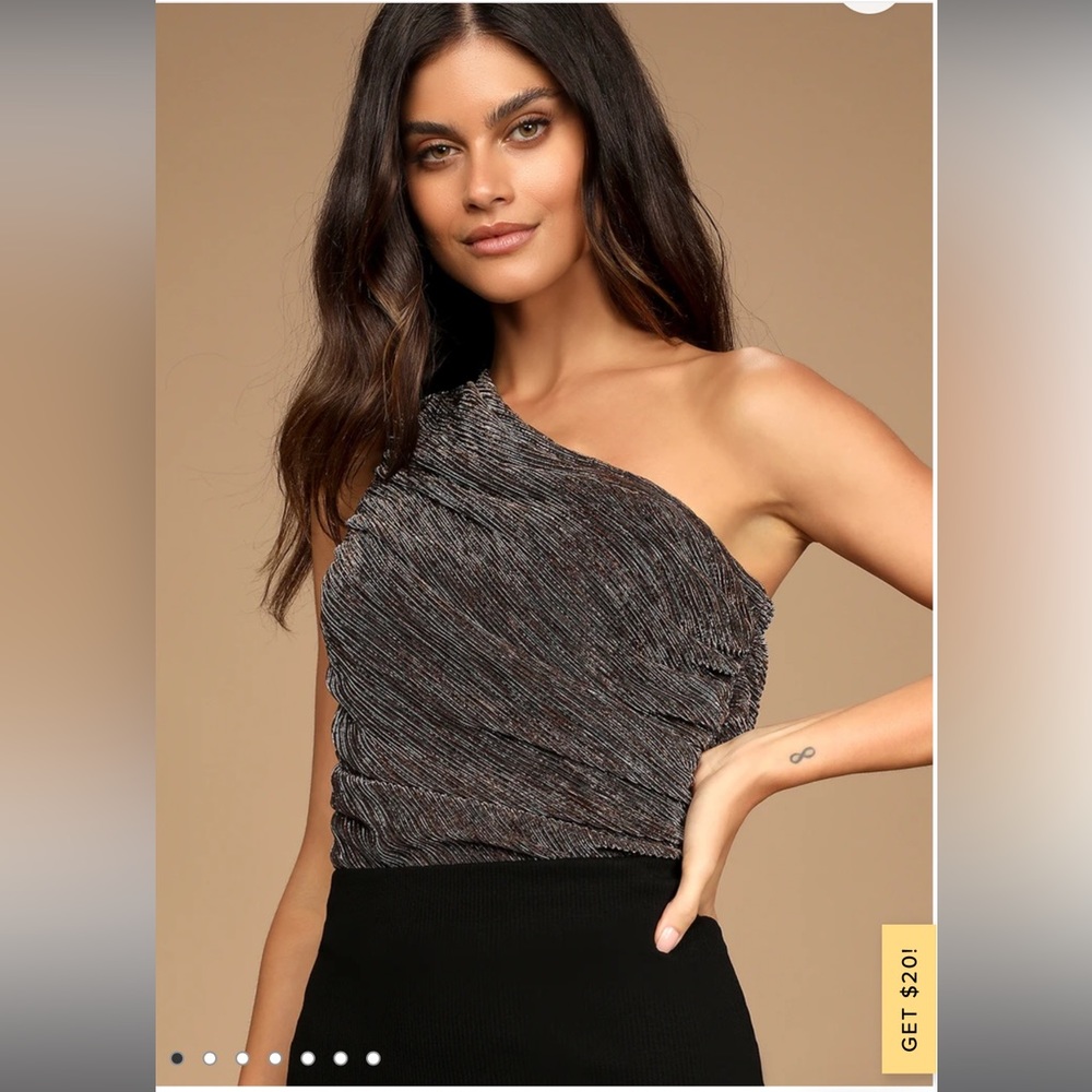 NWT Lulu’s Shimmer One-Shoulder Bodysuit